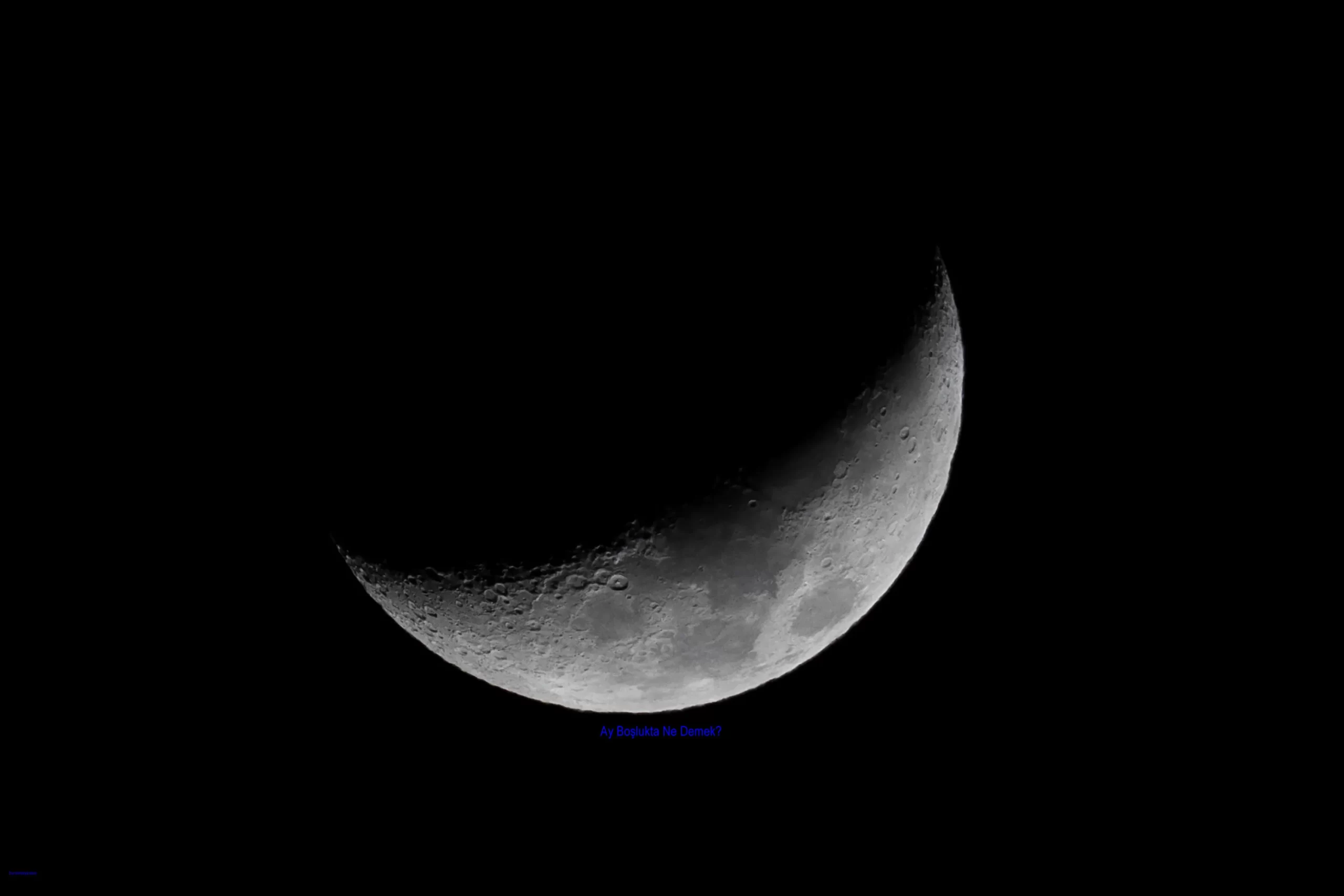 Ay Boşlukta Ne Demek